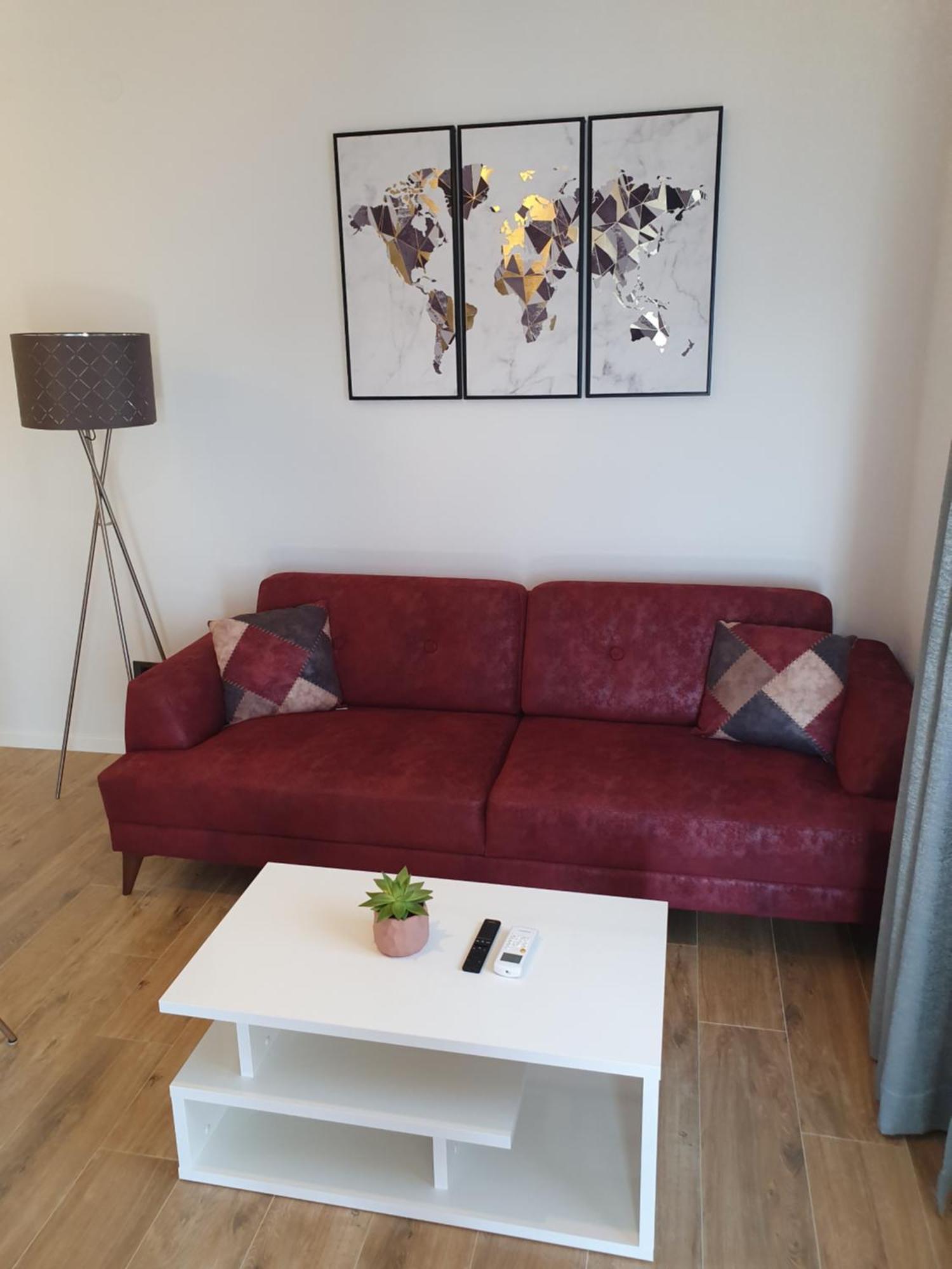 Apartman Oneum Omiš Buitenkant foto