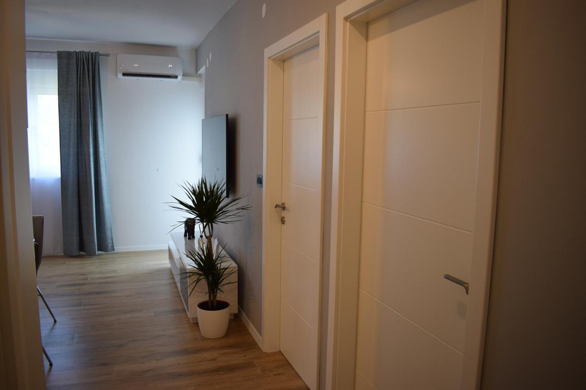 Apartman Oneum Omiš Buitenkant foto