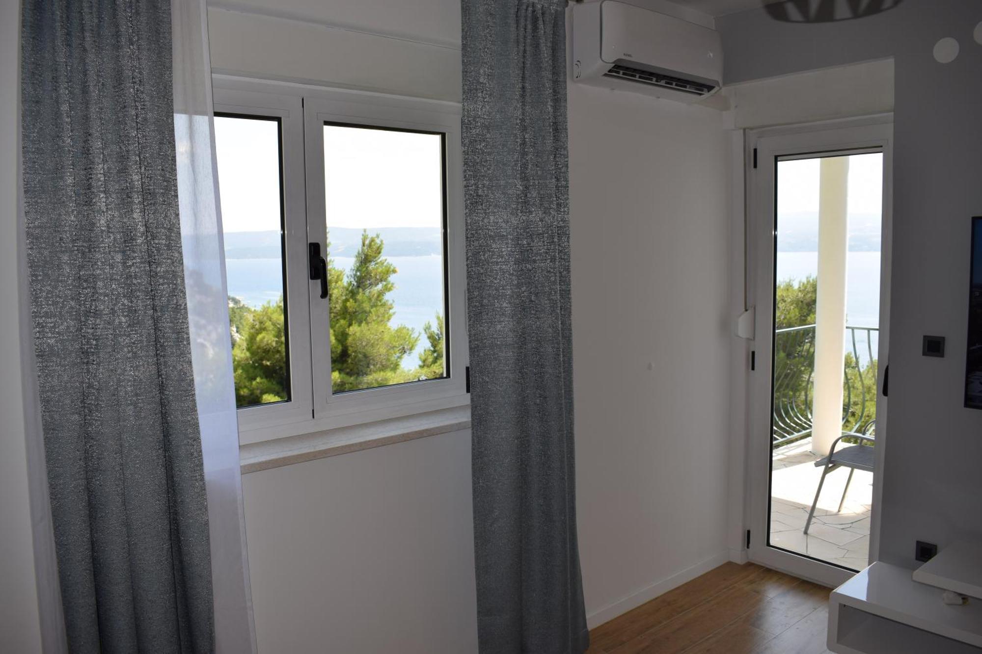 Apartman Oneum Omiš Buitenkant foto